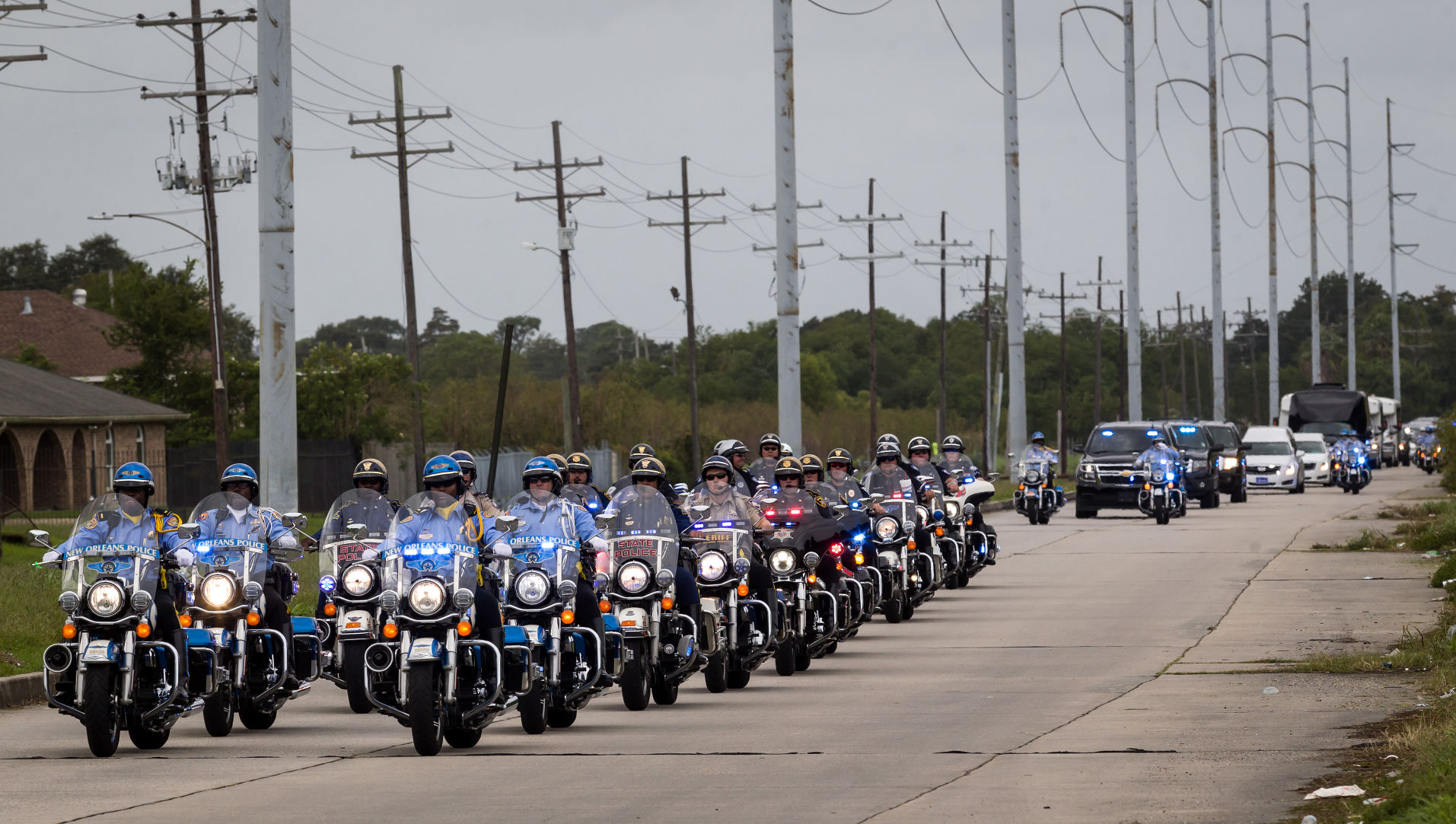 NO.mcneilfuneral056.102217.jpg
